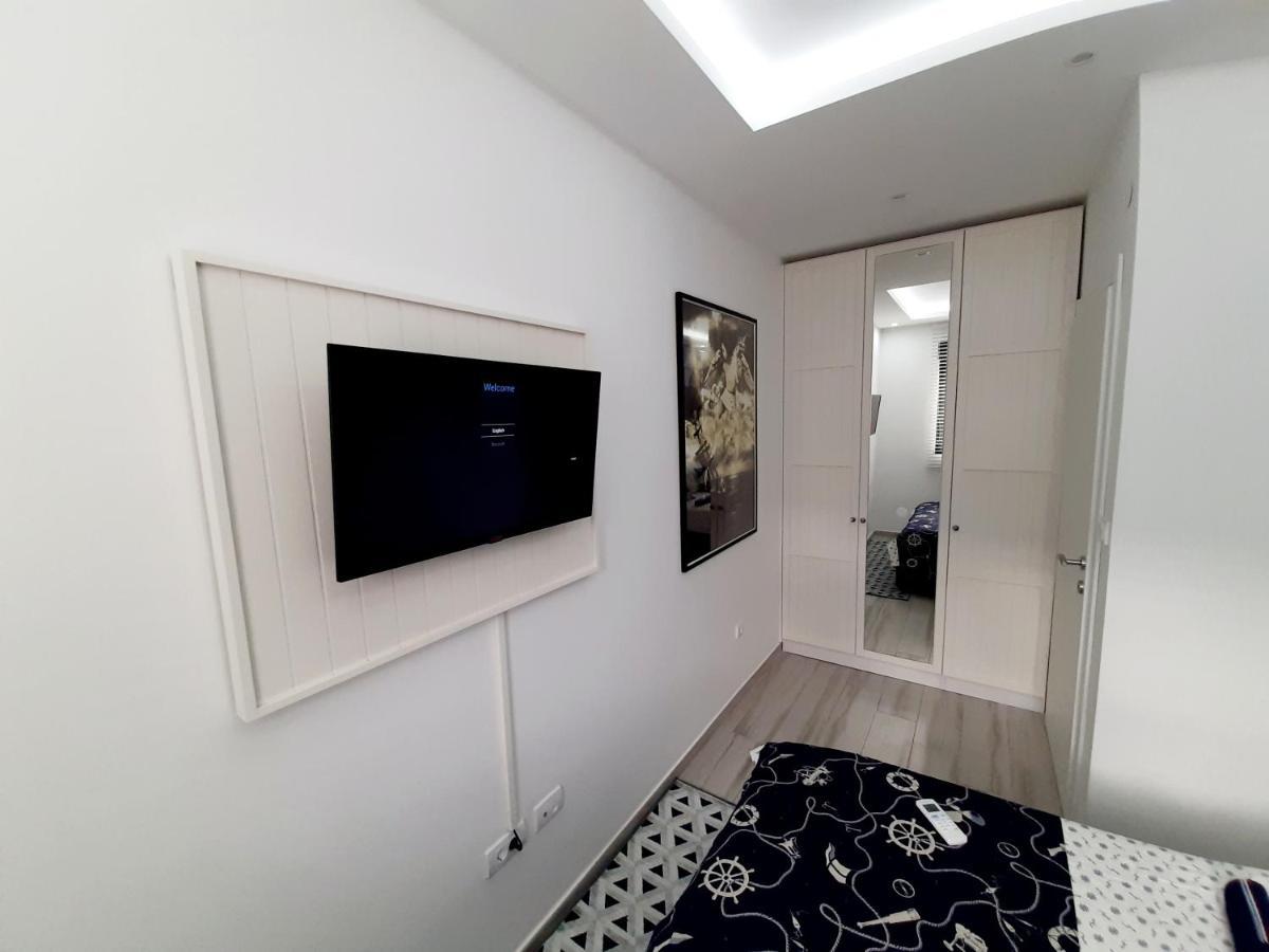 Maritimo Di Cattaro****Lux Apartment With Garage Экстерьер фото