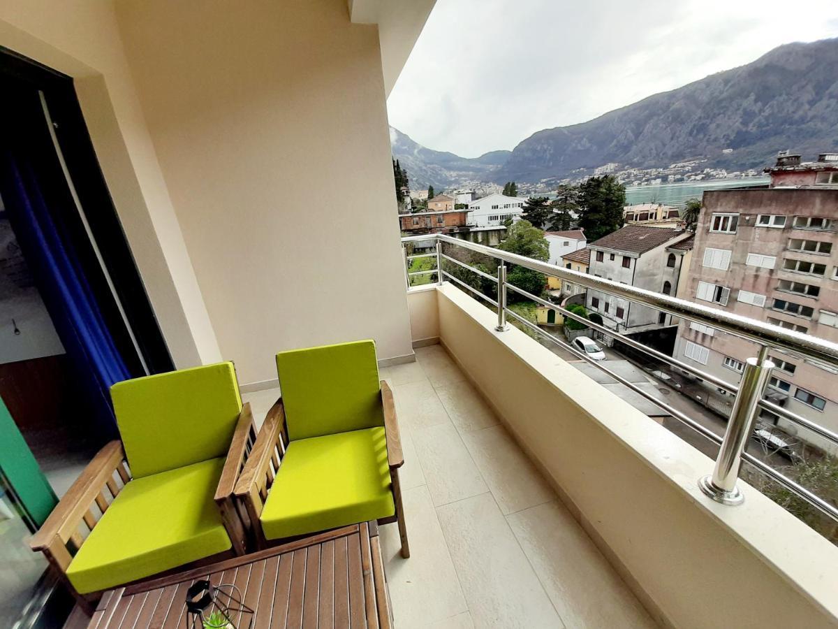 Maritimo Di Cattaro****Lux Apartment With Garage Экстерьер фото