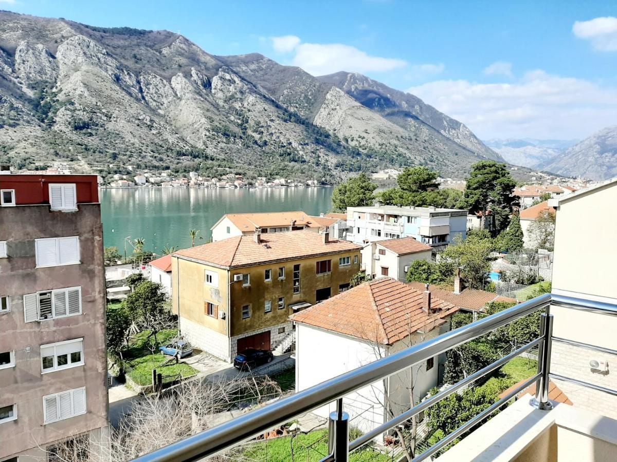 Maritimo Di Cattaro****Lux Apartment With Garage Экстерьер фото